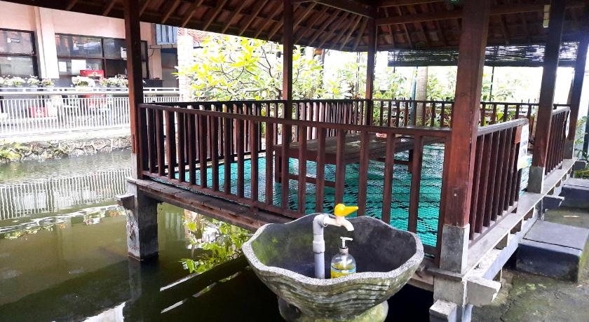 Hotel Aqiilah Syariah – Lamongan Regency, ID