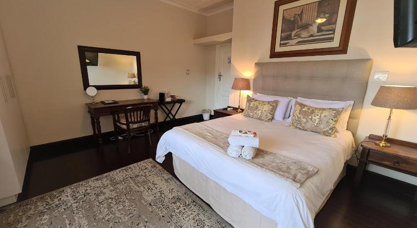Hathaway Guest House photo
