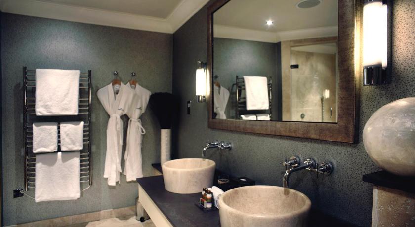 Image of Luxury Super King Room 2