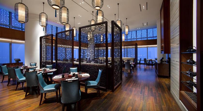 하노이 롯데 호텔 하노이 (Lotte Hotel Hanoi) 5성급 호텔 레스토랑