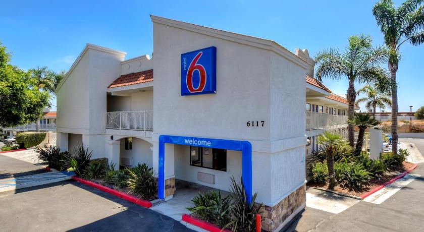 Motel 6-Carlsbad, CA - East Near LEGOLAND