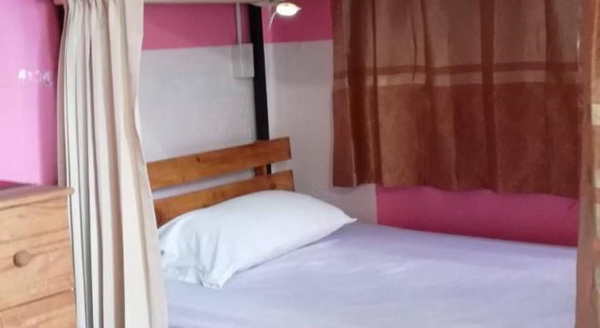 Image of Dormitory Room - Mixed 1