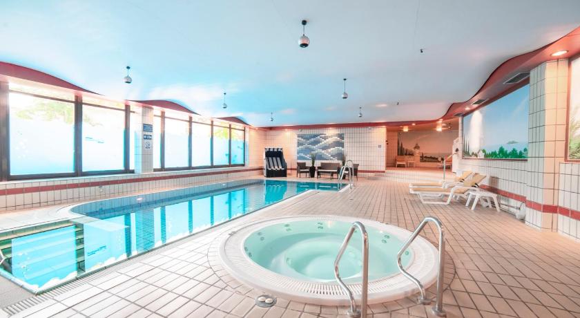 City Club Hotel photo