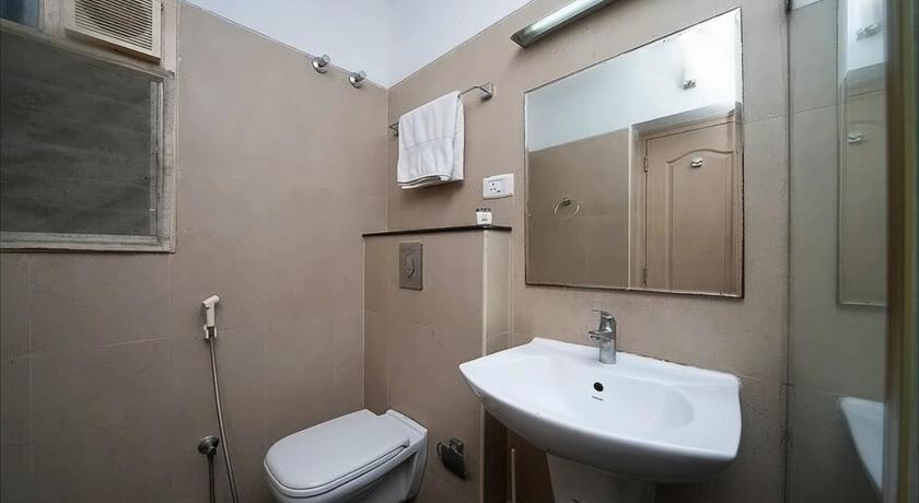 StayEasy Tiruvanmiyur (Unit of Prohotel) photo