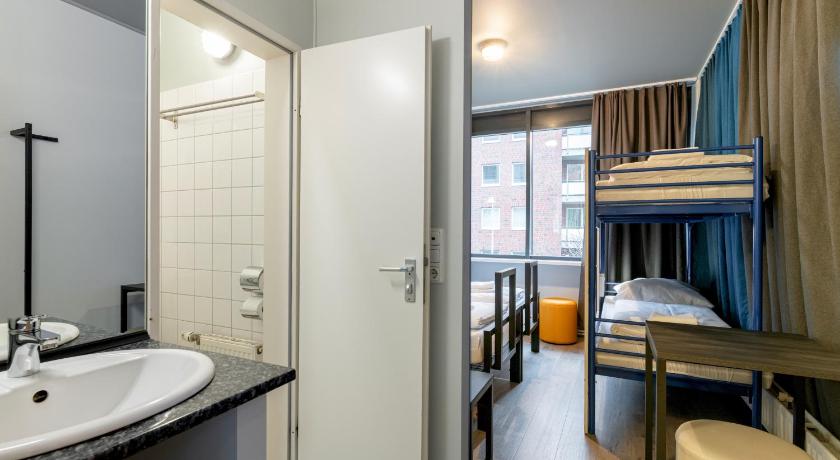 Image of Quadruple Room 2