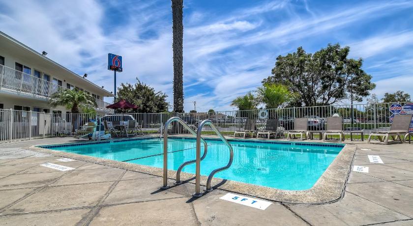 Motel 6-Westminster, CA - South - Long Beach Area