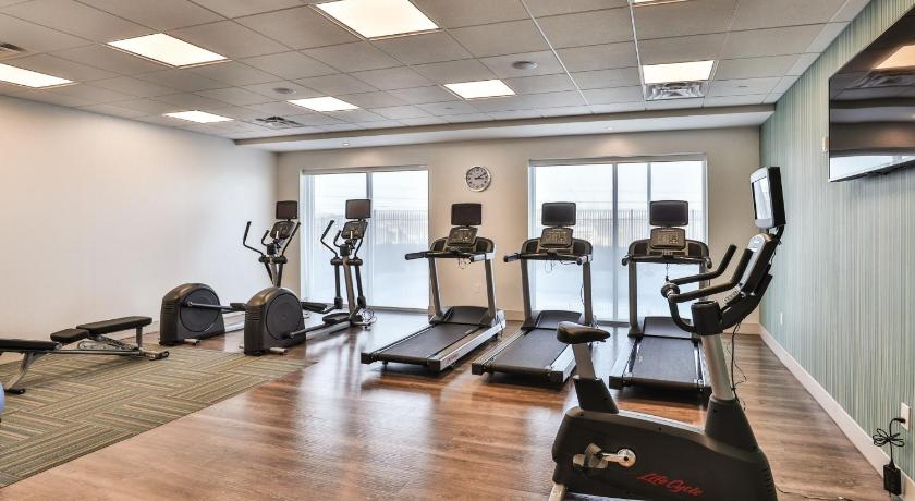 Holiday Inn Express And Suites Nashville MetroCenter Downtown photo