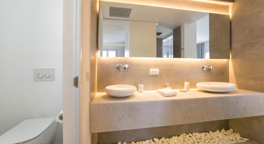 รูปของExecutive Suite with Private Pool Sea View 2