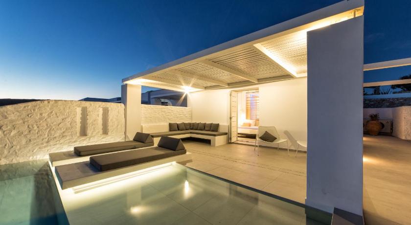 รูปของGrand Suite with Private Pool and Sea View 6