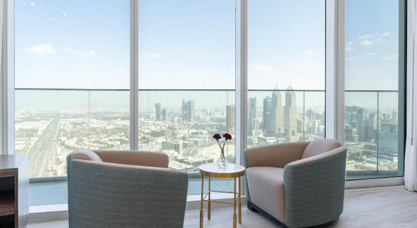 Avani Plus Palm View Dubai Hotel & Suites - image 9