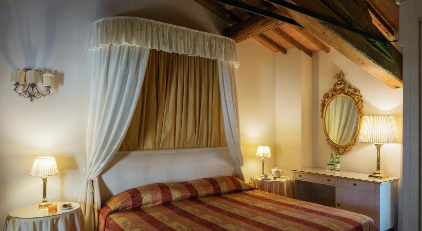 Image of Classic Double Room 0