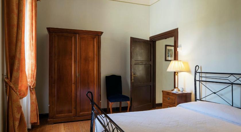 Image of Family Suite (5 Adults) 7