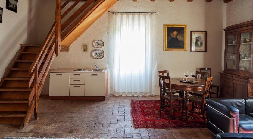 Image of Suite with Spa Bath 14