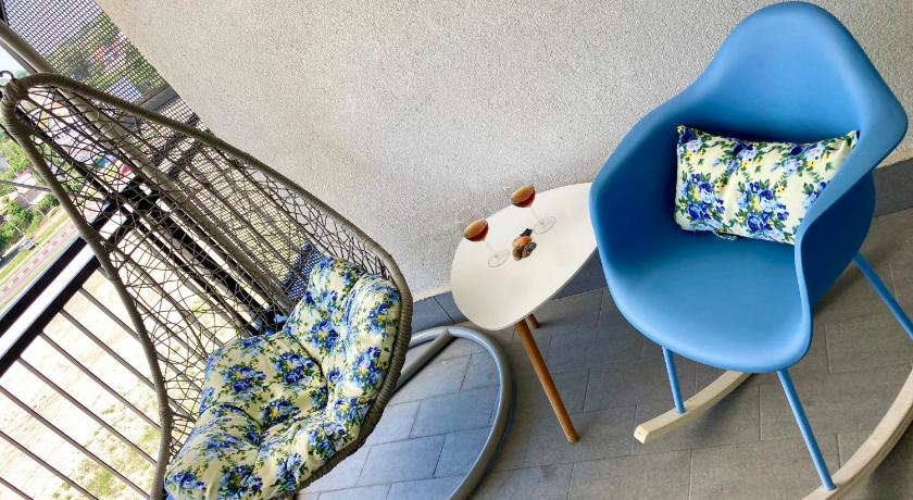 Summer Nest by Onix Blue Mamaia Nord photo