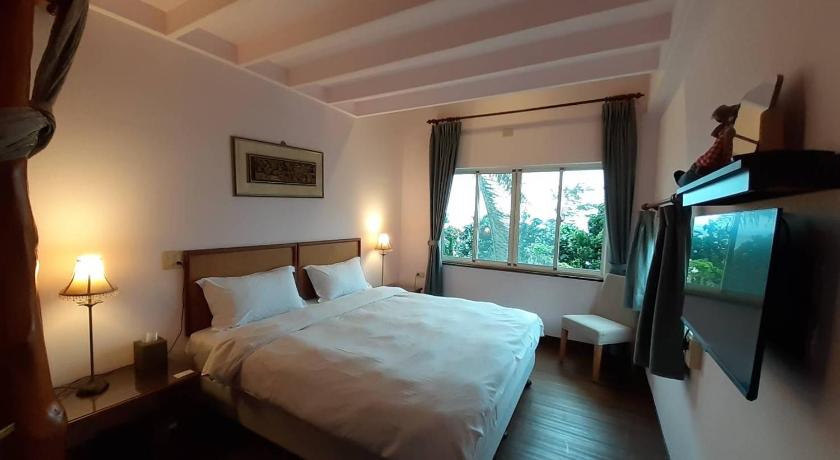 Image of Double Room with Sea View 2