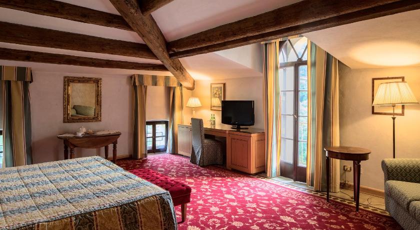 Image of Deluxe Junior Suite 7