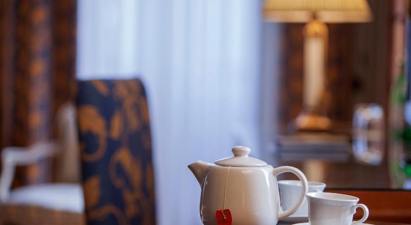 Image of Junior Suite with Terrace 11