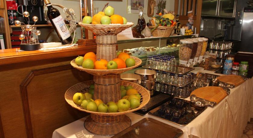 Hotel Makarska photo