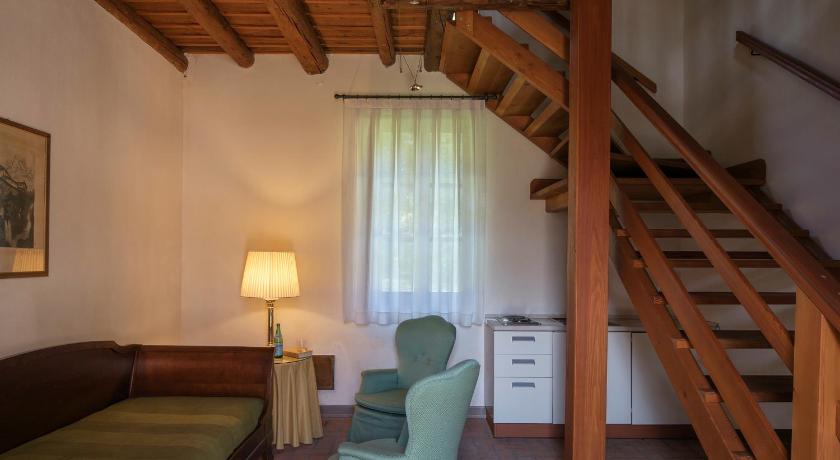 Image of Junior Suite with Garden View 14