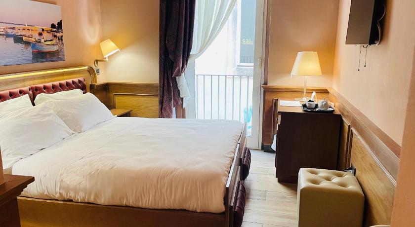 Image of Smart Double Room 1