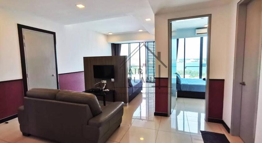 PD D’Wharf Amazing Seaview Suite 9 (Up to 6 pax) - image 33