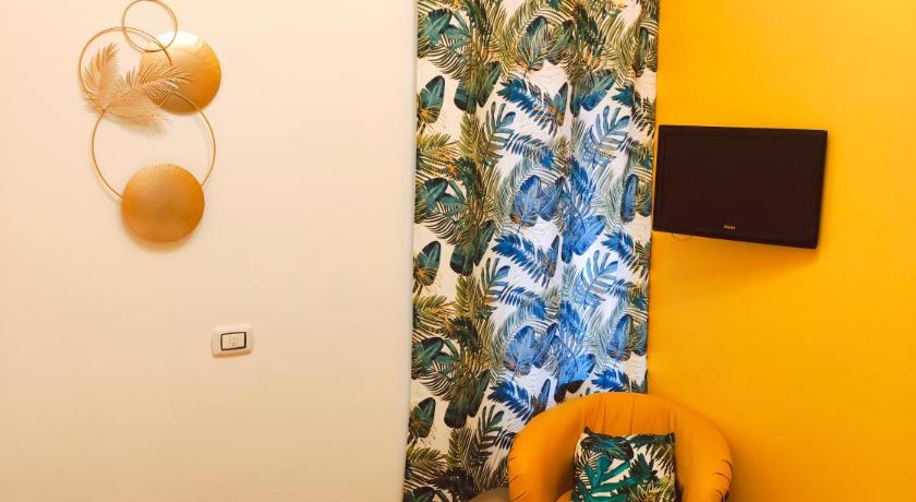 Image of Single Room 6