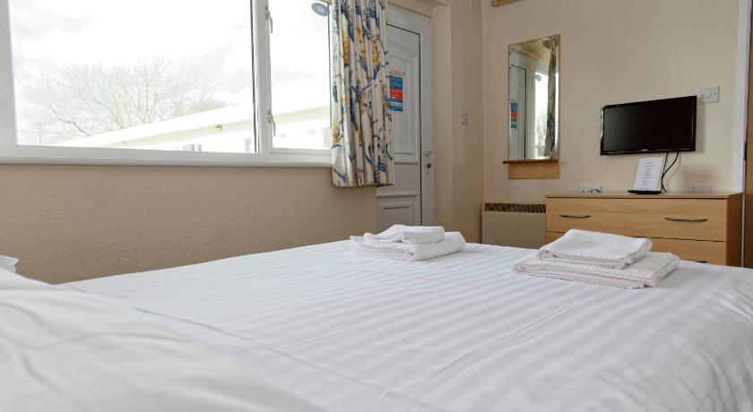 Pakefield Holiday Village - Adults Only photo