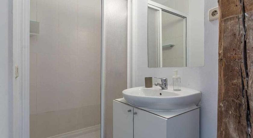 Apartamento confortable en Atocha photo