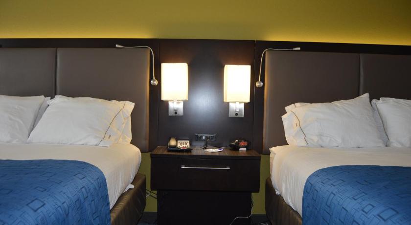 Holiday Inn Express El Reno