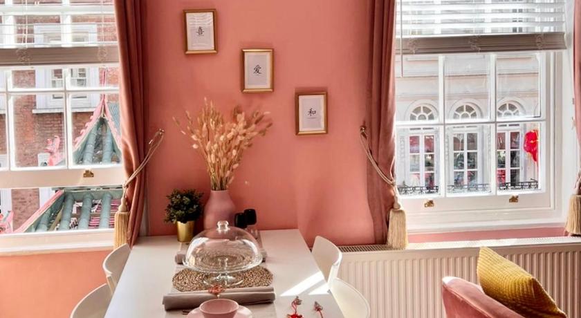 Image of Two-Bedroom Apartment - Cherry Blossom 16