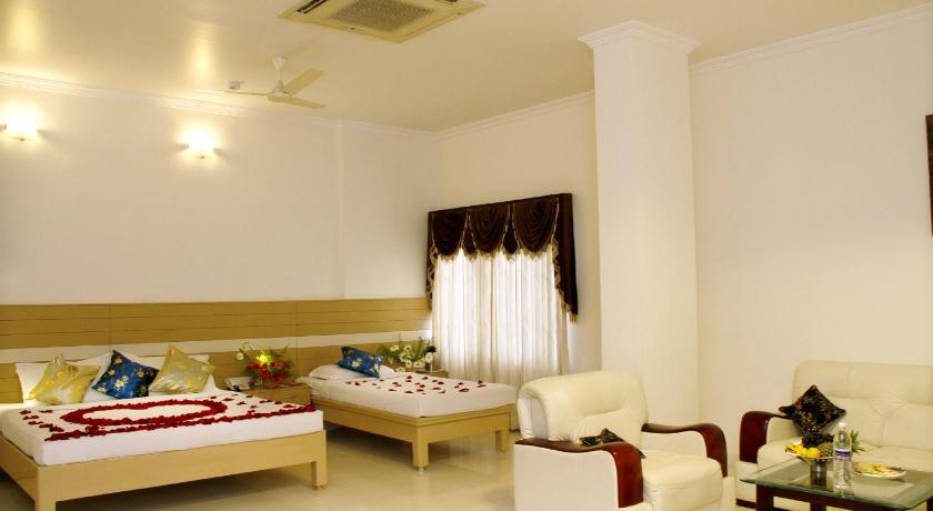 Guestroom, Hotel DSF Grand Plaza in Tuticorin