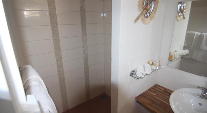 Boathouse Apartments