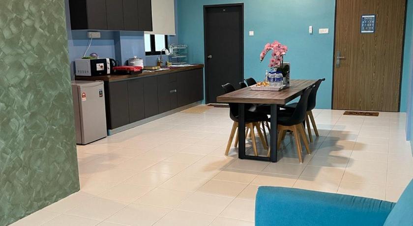 SUITE HANNAN AT IMPERIO PROFESSIONAL SUITE - image 26