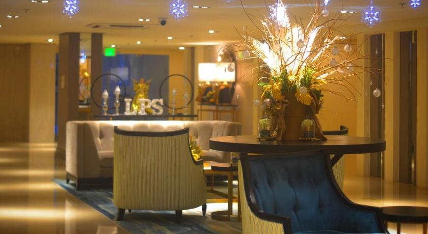 Lower Penthouse Suite Lafayette Park Square Megaworld Blvd photo