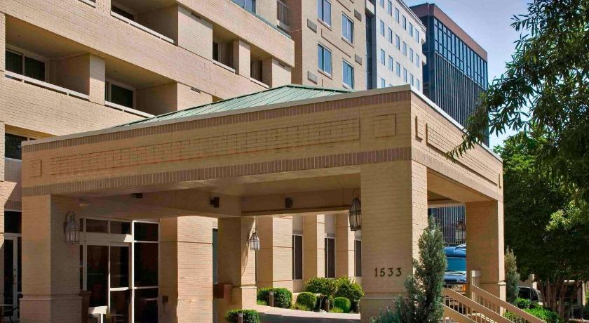 Sonesta Select Arlington Rosslyn photo