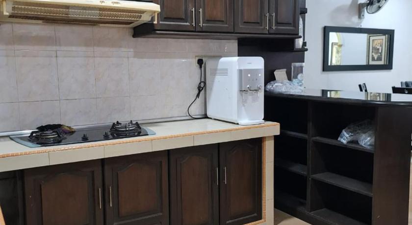 De Amija Homestay photo