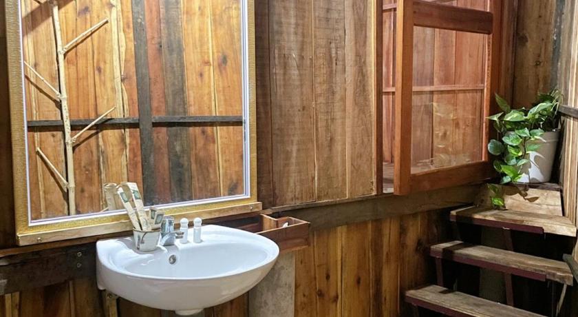 Bungalow - Farmstay Hoa Rung U Minh photo