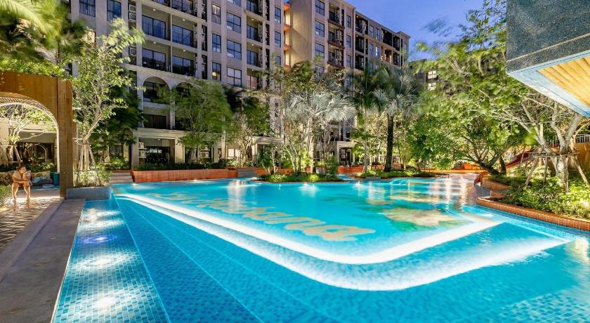 La habana huahin by Babara photo