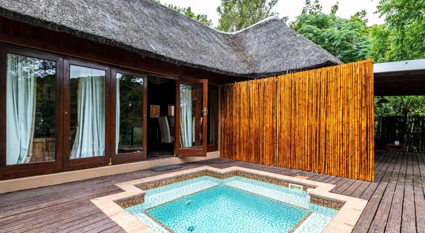 Fish Eagle Manor photo