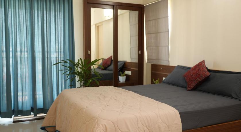 BEST Serviced Apartments in Marine Drive Cochin — Hotel in Kochi