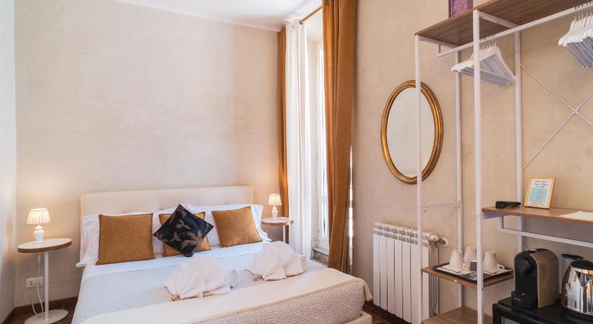 Image of Deluxe Triple Room 1