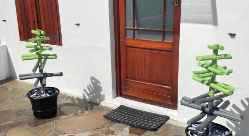 Palm and Pebbles self catering cottages Paternoster photo