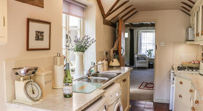 Garden Cottage photo