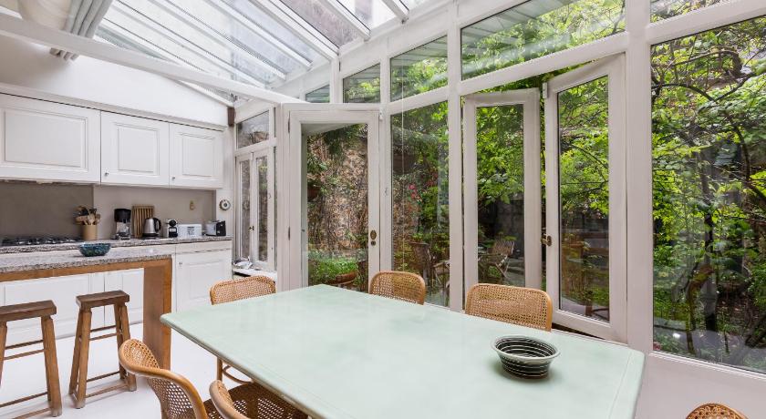 Veeve - Charming Townhouse near Parc Montsouris photo