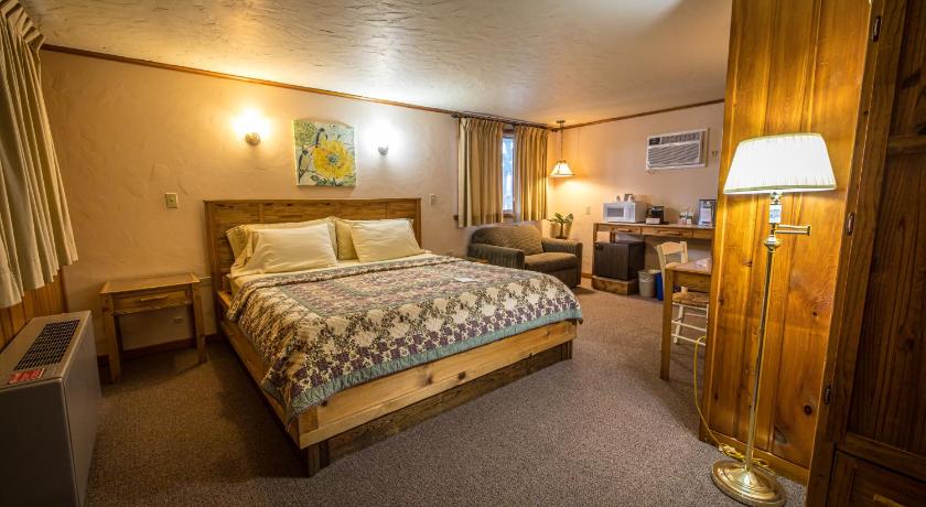 헤이와드 (WI) Riverside Motel 2성급 숙소 스위트룸