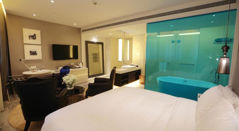 Image of Extreme Sassy King Room 0