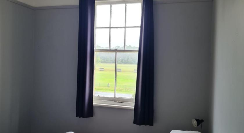 Kearsley Hotel photo