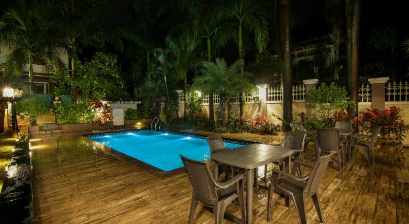 Luxe by Tranq-Villas, 5bhk Garden & Pool at Lonavala photo