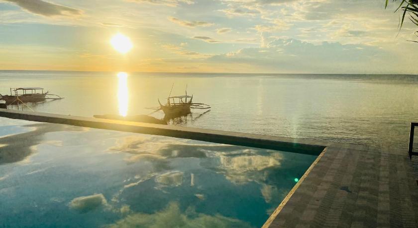 Bentrina Diving Resort - image 3