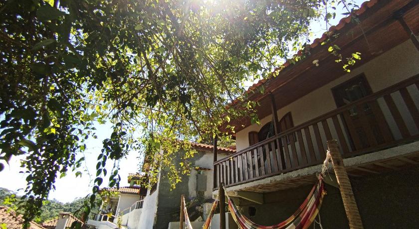 Pousada Da Santina — Hotel in Visconde de Maua